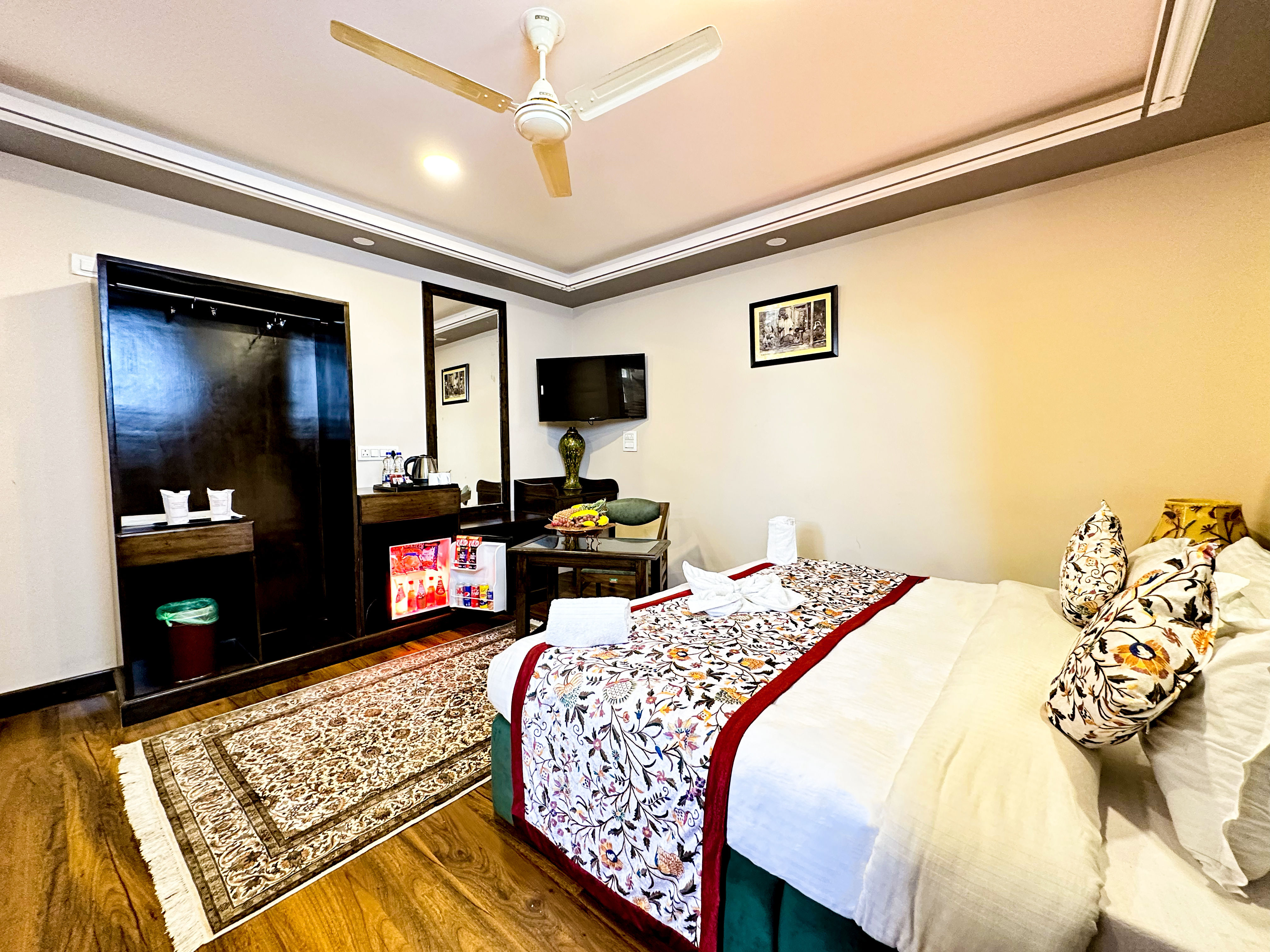 /s3/Grand Zamin Resort/PACKAGESMODEL/ffx6wch0lismbrva.jpg